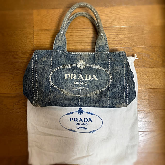 PRADA(プラダ)の【PRADA】パリ限定バック　ビンテージ レディースのバッグ(ハンドバッグ)の商品写真