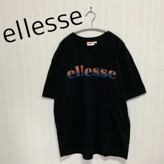 ellesse(エレッセ)の【美品】ellesse エレッセ Tシャツ 半袖 ビックロゴ 黒 L 春夏 古着 メンズのトップス(Tシャツ/カットソー(半袖/袖なし))の商品写真