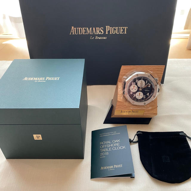 AUDEMARS PIGUET(オーデマピゲ)の新品　オーデマピゲ　置き時計　非売品 メンズの時計(その他)の商品写真