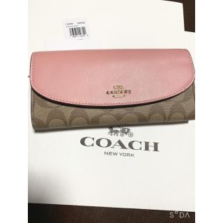 コーチ(COACH)の新品正規品　コーチ　長財布　PVCレザー シグネチャー ピンクブラウン(財布)