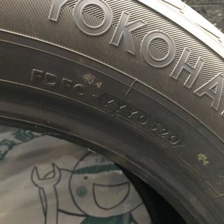 トヨタ(トヨタ)のnao2様専用　225/60R17 ヨコハマ ブルーアース　新車外し4本セット　(タイヤ)