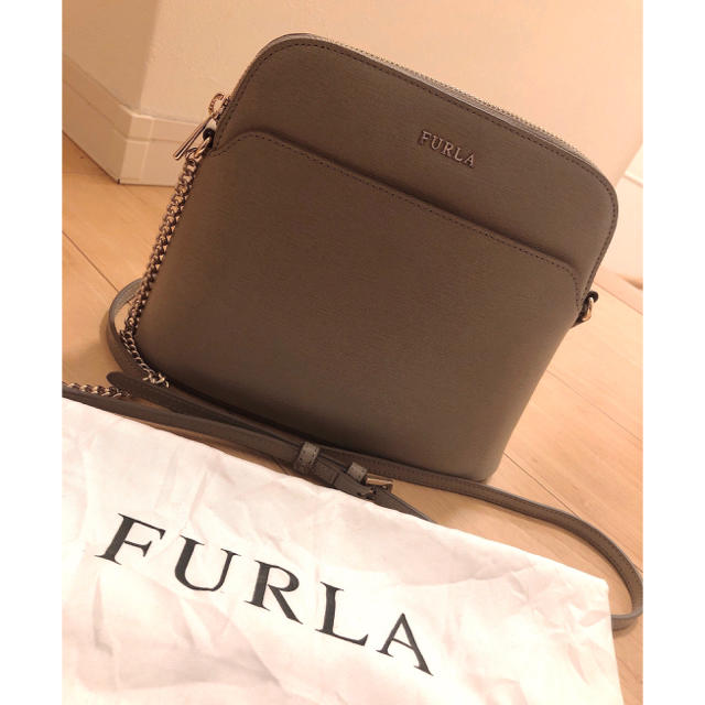 FURLA  ショルダーバッグレディース