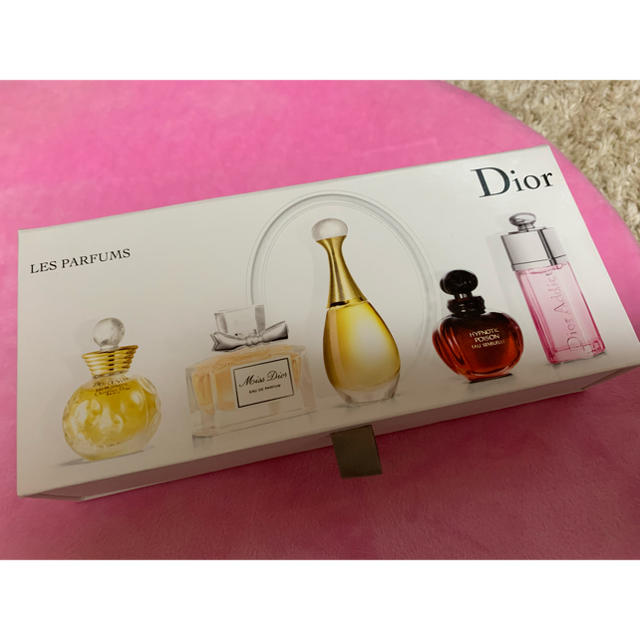 Dior - Dior ミニ香水セットの通販 by mkook1's shop｜ディオールならラクマ