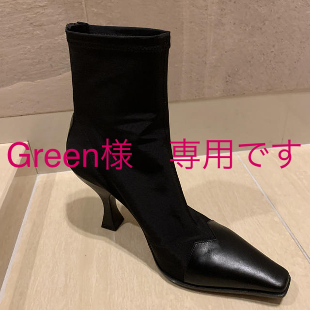 celine(セリーヌ)のセリーヌ　フィービー　ブーツ レディースの靴/シューズ(ブーツ)の商品写真