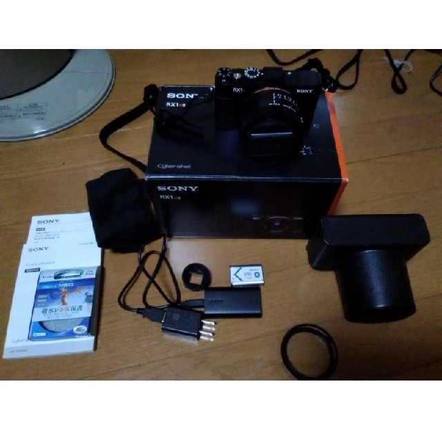【楽天ランキング1位】 SONY マイカ様専用　美品　SONY　RX1Rii　おまけ付き - コンパクトデジタルカメラ