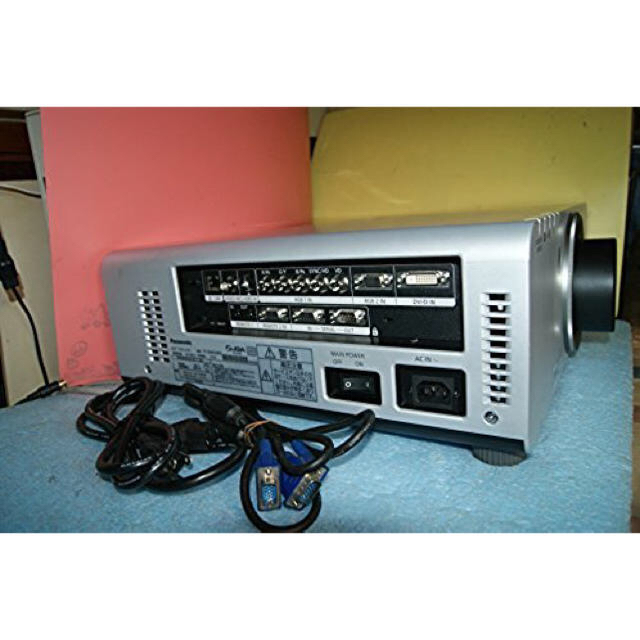 PANASONIC PT-D5000LS ★5000ルーメン　HDMI対応可能