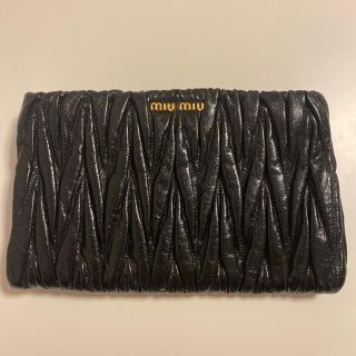 ミュウミュウ(miumiu)の超美品 miumiu クラッチバック(クラッチバッグ)