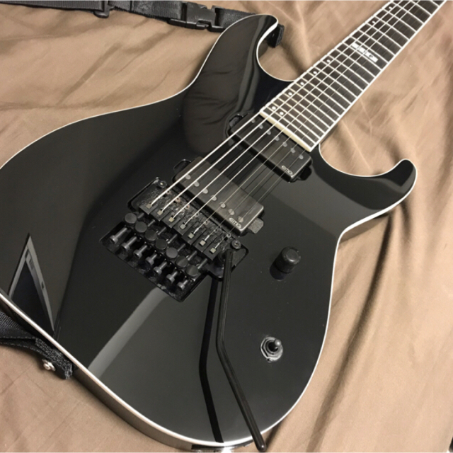 ESP(イーエスピー)のESP e-Ⅱ M-Ⅱ SEVEN (BK)  楽器のギター(エレキギター)の商品写真