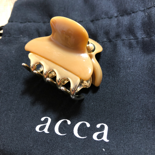 acca(アッカ)のacca レディースのヘアアクセサリー(バレッタ/ヘアクリップ)の商品写真