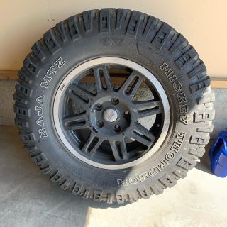 ミッキートンプソン、タイヤホイール4本セット‼️Jeep ランクルプラド