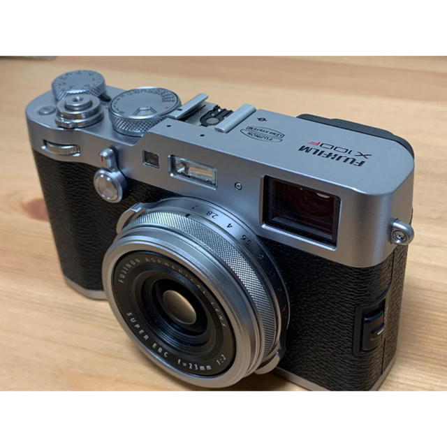 富士フイルム - 富士フイルム fujifilm X100F シルバーの通販 by hnpwhtcat's shop｜フジフイルムならラクマ