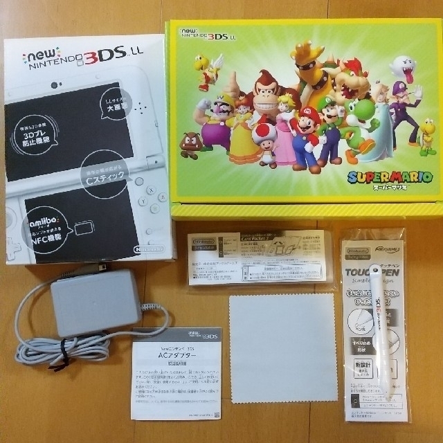 new Nintendo 3DS LL 本体 + ACアダプターなど携帯用ゲーム機本体