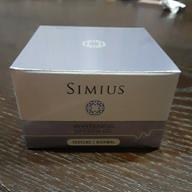 Simius シミウス ホワイトニングリフトケアジェル 60g