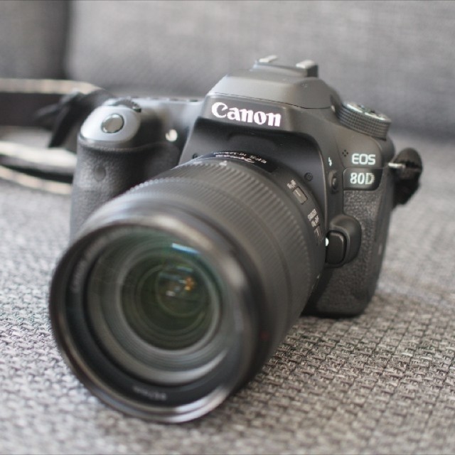 デジタル一眼 Canon - eos80d 18-135
