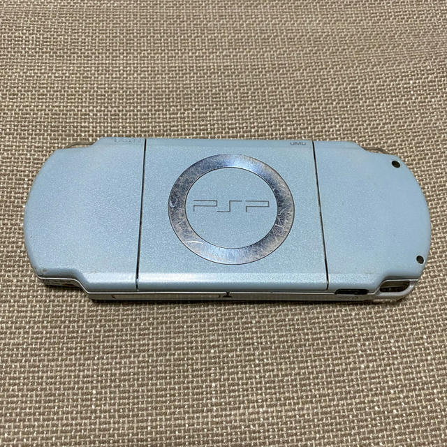 PlayStation Portable(プレイステーションポータブル)のPSP  エンタメ/ホビーのゲームソフト/ゲーム機本体(携帯用ゲーム機本体)の商品写真