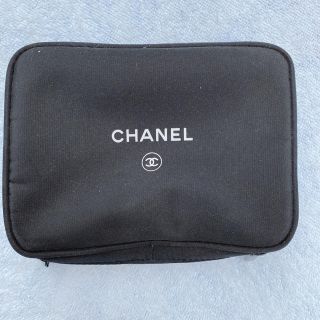 シャネル(CHANEL)のCHANEL ブラシ付きポーチ(ポーチ)