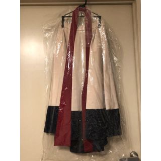 レディアゼル(REDYAZEL)の【美品】REDYAZEL バイカラータックフレアスカート(ひざ丈スカート)