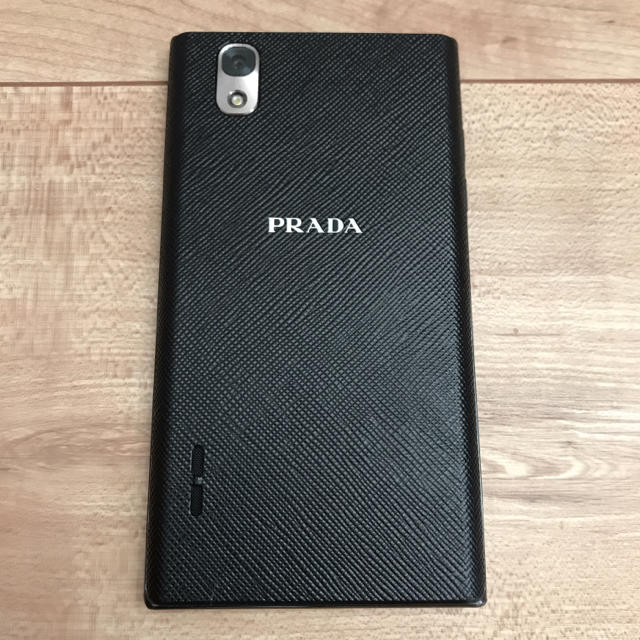 PRADA - PRADA スマートフォン by LG L-02D プラダフォンの通販 by タロウ's shop｜プラダならラクマ