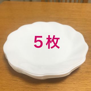 ヤマザキセイパン(山崎製パン)の【新品】お花型皿５枚（山崎パン）(食器)