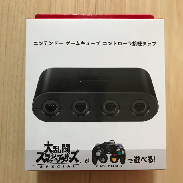 ゲームキューブコントローラ　接続タップ