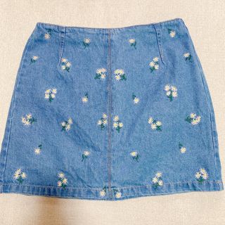 エイチアンドエム(H&M)のH&M 刺繍 デニムスカート ミニ(ミニスカート)