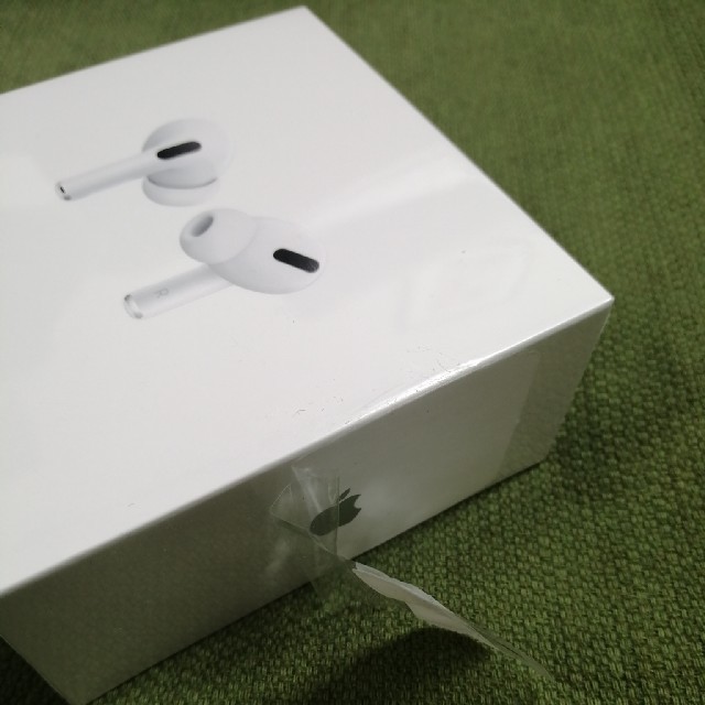 新品♥納品書有り♥AirPods Pro MWP22J/A 3