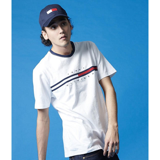 TOMMY HILFIGER(トミーヒルフィガー)のTOMMY HILFIGERトミーヒルフィガー ロゴ ロング Tシャツ メンズのトップス(Tシャツ/カットソー(半袖/袖なし))の商品写真