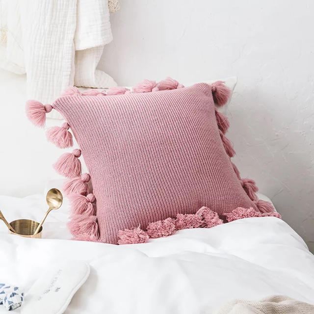 ZARA HOME - タッセル ニット クッションカバー の通販 by ZARA HOME - タッセル ニット クッションカバー の通販 by