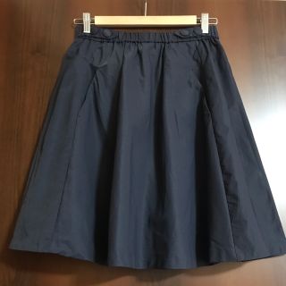 ザラ(ZARA)のZARA 膝丈フレアスカート ネイビー(ひざ丈スカート)