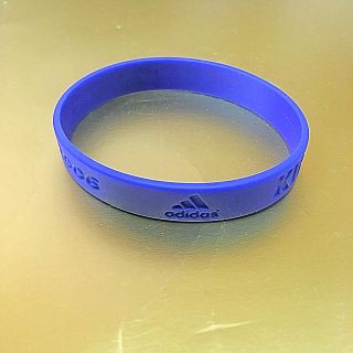 Adidas 最終値下げ アディダス ラバーバンド ゴム製 プレゼント ラババンの通販 By まる S Shop アディダスならラクマ Adidas 最終値下げ アディダス ラバーバンド ゴム製 プレゼント ラババンの通販 By まる S Shop アディダスならラクマ