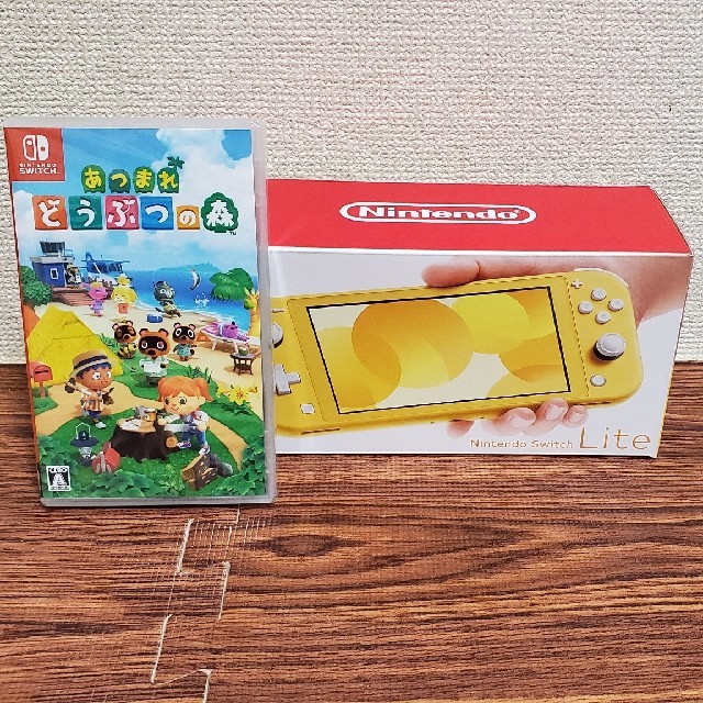 新品 Switch lite 本体 イエロー どうぶつの森 ソフト 付き②