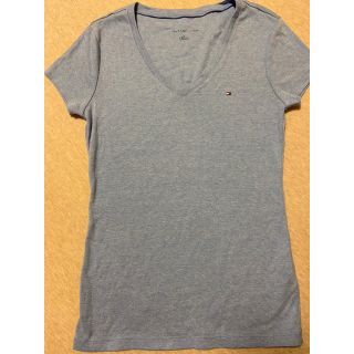 トミーヒルフィガー(TOMMY HILFIGER)のTOMMY HILFIGER VネックTシャツ　ブルー(Tシャツ(半袖/袖なし))