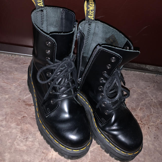 dr.martens jadon 8ホール　ドクターマーチン