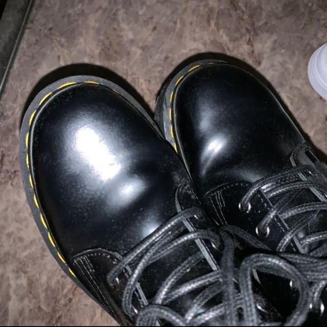 dr.martens jadon 8ホール　ドクターマーチン 2