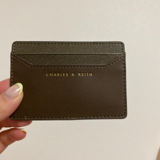 チャールズアンドキース(Charles and Keith)のkomugi様専用　パスケース　Charles&Keith(名刺入れ/定期入れ)