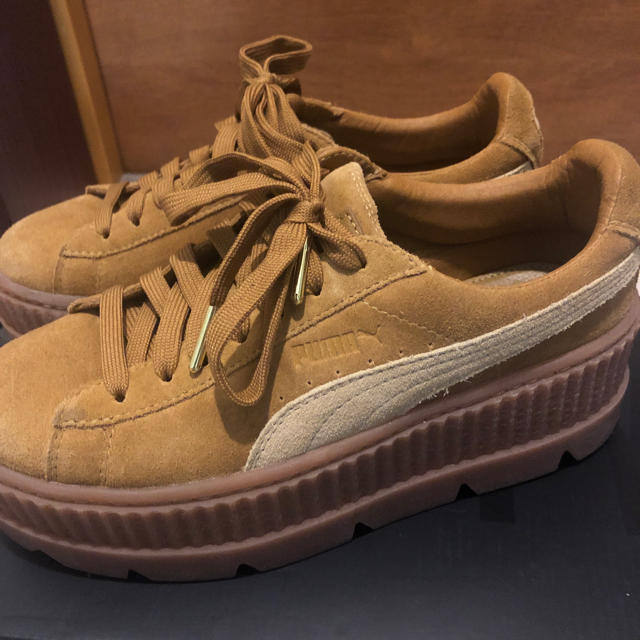 レディースFENTY PUMA スニーカー