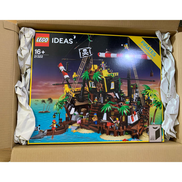 流通限定商品　レゴ LEGOアイデア赤ひげ船長の海賊島 21322 ブロック