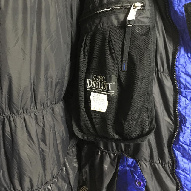 mont bell(モンベル)のモンベルのダウンジャケット　ゼロポイント　L メンズのジャケット/アウター(ダウンジャケット)の商品写真