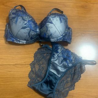 ラヴィジュール(Ravijour)の新品　　RAVIJOUR 下着ブルー(ブラ&ショーツセット)