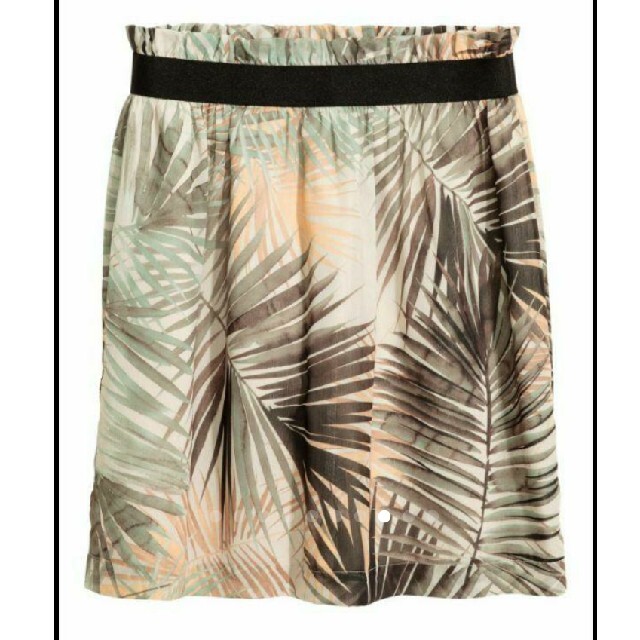 H&M(エイチアンドエム)の【H&M】リーフ柄スカート♡ レディースのスカート(ひざ丈スカート)の商品写真