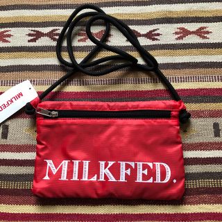 ミルクフェド(MILKFED.)のMILKFED. ミルクフェド サコッシュ 斜め掛け バッグ 軽量 赤(ショルダーバッグ)