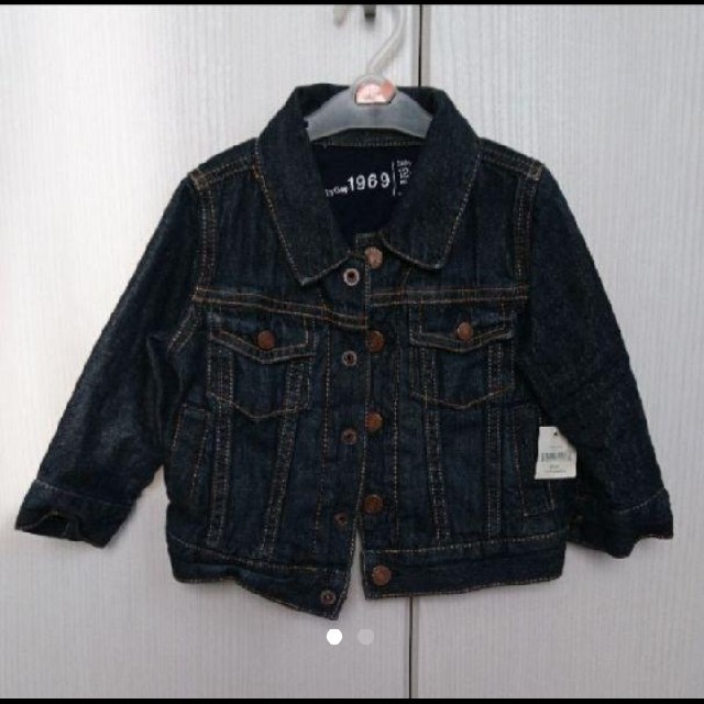 babyGAP(ベビーギャップ)の《値下げ》新品 タグ付き babyGap Gジャン デニムジャケット キッズ/ベビー/マタニティのベビー服(~85cm)(ジャケット/コート)の商品写真