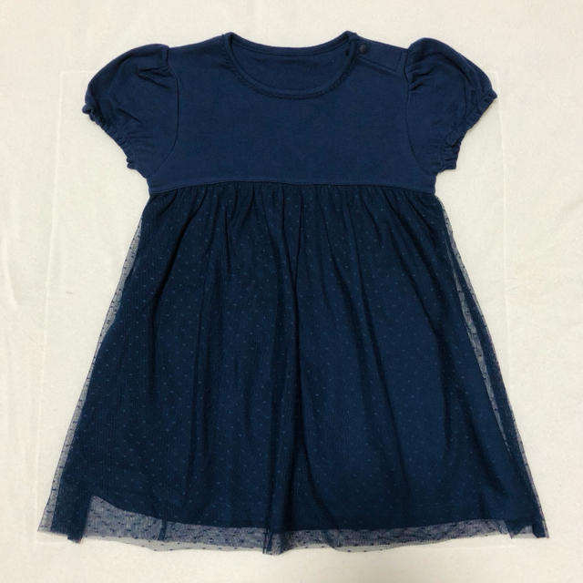 UNIQLO(ユニクロ)の【限定値下中】UNIQLO ワンピース 90 キッズ/ベビー/マタニティのキッズ服女の子用(90cm~)(ワンピース)の商品写真