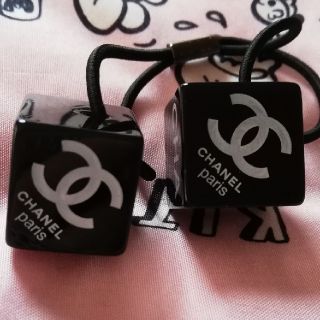 シャネル ロゴ ヘアゴム/シュシュの通販 35点 | CHANELのレディースを