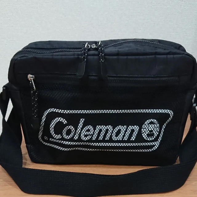 Coleman(コールマン)のColeman コールマン　ショルダーバッグ レディースのバッグ(ショルダーバッグ)の商品写真