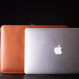 アップル(Apple)のMacBook Pro 15インチ用　レザースリーブ　カバー　ケース  (ノートPC)