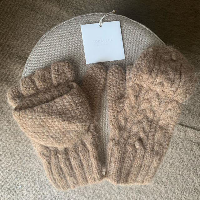 TODAYFUL(トゥデイフル)のトゥデイフル  Cable Knit Gloves レディースのファッション小物(手袋)の商品写真