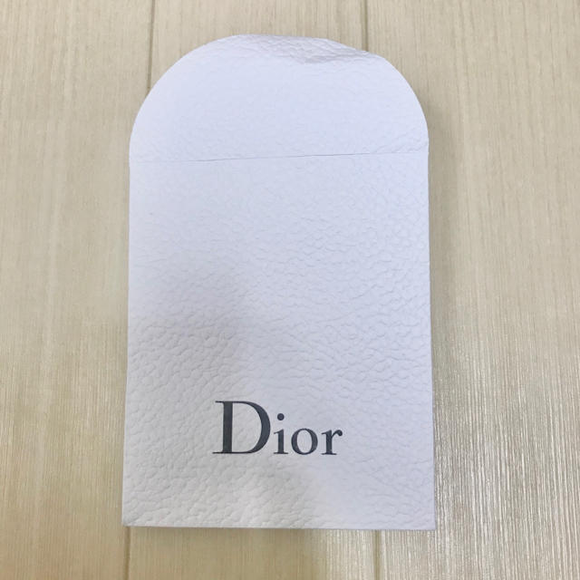 Dior(ディオール)のDior 紙袋 インテリア/住まい/日用品のオフィス用品(ラッピング/包装)の商品写真