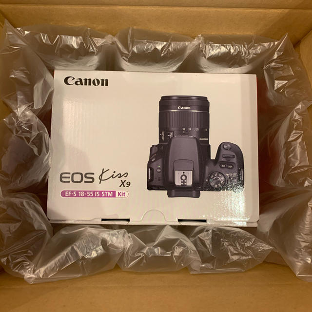 Canon Eos Kiss X9 Ef S18 55 Is Stm レンズキット シルバーの通販 By かずず S Shop キヤノンならラクマ Canon Eos Kiss X9 Ef S18 55 Is Stm レンズキット シルバーの通販 By かずず S Shop キヤノンならラクマ