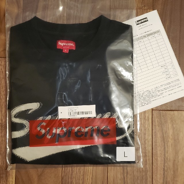 【L】SUPREME 20SS INTARSIA SCRIPT S/S TOP 1